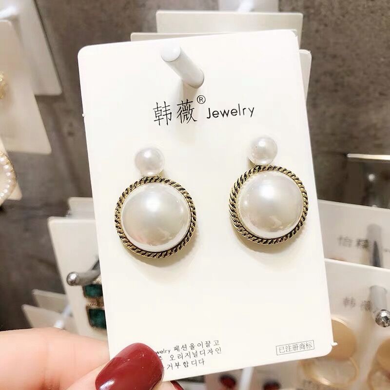 Gaya Korea Internet yang terkenal dan vintage anting-anting untuk wanita elegan besar dan kecil muti