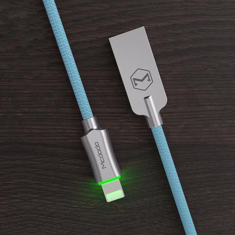 MCDODO KNIGHT SERIES KABEL IPHONE AUTO DISCONNECT FAST CHARGING 2,4A READY STOCK! WARNA LENGKAP!