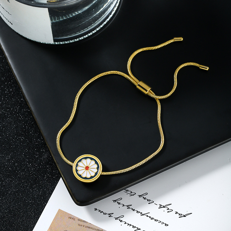 Gelang Tali Serut Adjustable Aksen Bunga Daisy Gaya Vintage Untuk Wanita
