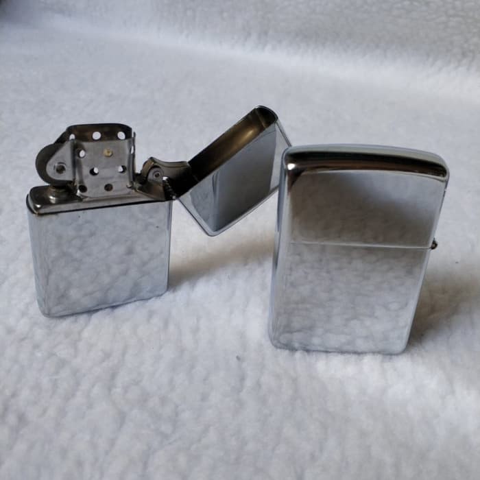 KOREK API ZIPPO CHROME SILVER POLOS MANCIS LIGHTER