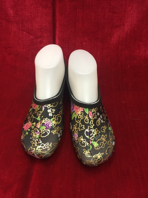 Kaos kaki tawaf motif semata kaki