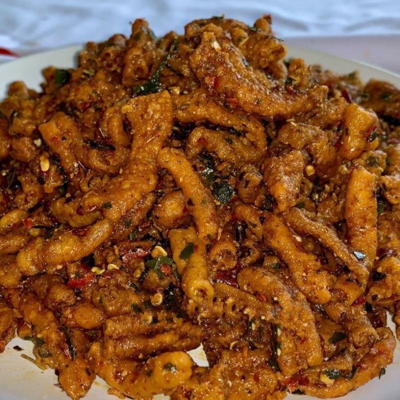 Usus crispy pedas daun jeruk 100 gram
