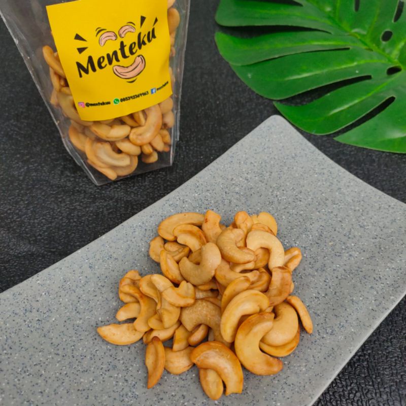 

Kacang Mente Goreng Gurih Oleh-Oleh Khas Sidrap Sulsel