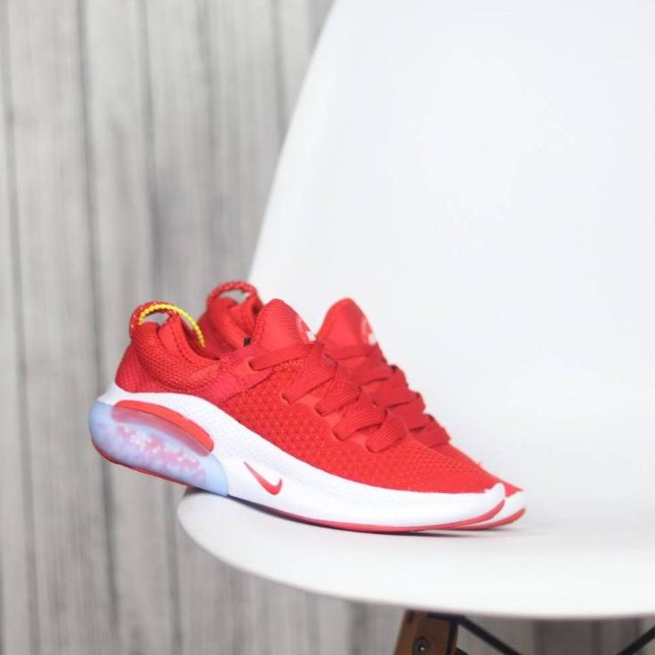 Terbaik.. SEPATU WANITA / SEPATU NIKE WANITA / SEPATU NIKE JOYRIDE RUN FLKNIT WOMEN