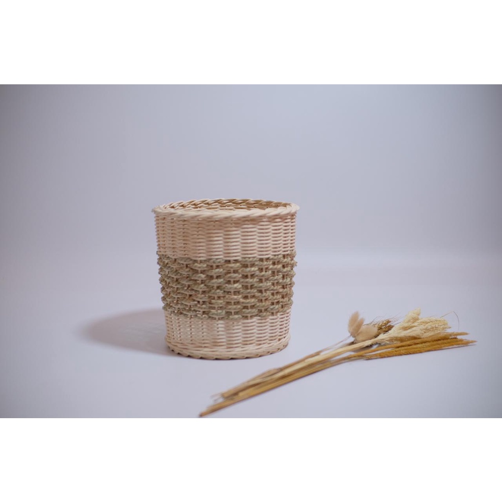 ROTAN MENDONG BULAT TINGGI/ROTAN TINGGI/WADAH ROTAN MENDONG/POT BUNGA/POT TANAMAN