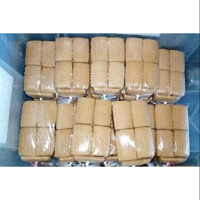 

Wadai Semprit Khas Martapura