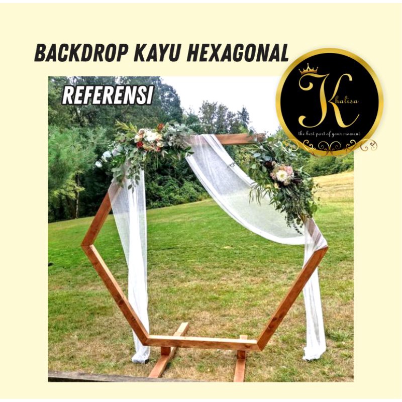 BACKDROP KAYU GAWANG HEXAGONAL DEKORASI JATI BELANDA