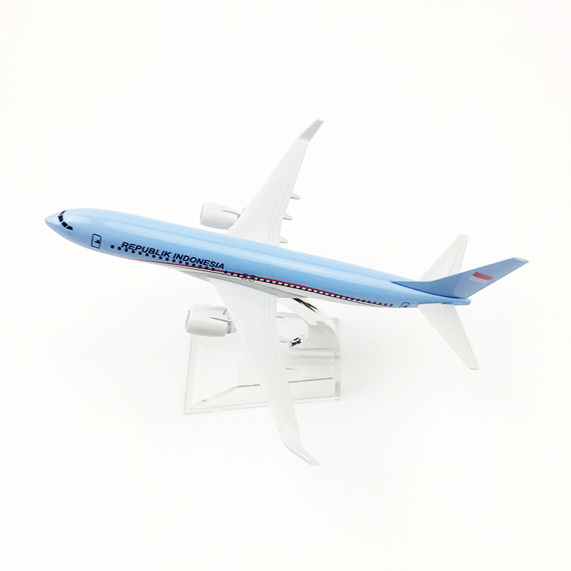 Miniatur Diecast Pesawat Indonesia President B737 Bahan Metal Ukuran 16CM Untuk Koleksi