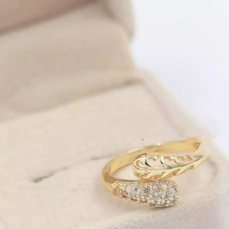 Cincin Wanita Mata Model Cobra Xuping Best Seller