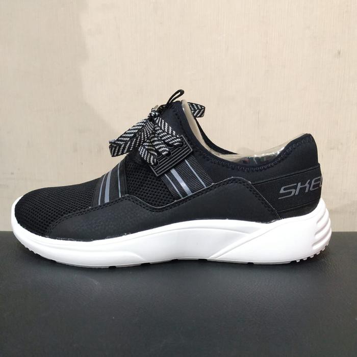 SEPATU CEWEK SKECHERS BOBS SPORT S ORIGINAL SHOES