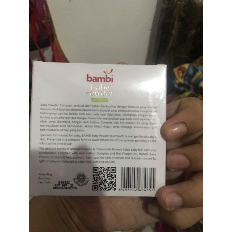 BAMBI Baby Compact Powder 40gr Bedak Padat Bayi Natural