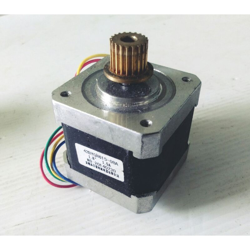 STEPPER MOTOR 42BYGH615-08A Mounting standart Nema17 Step 1.8deg Arus 1.5A