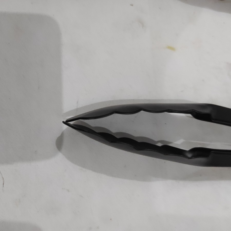 Food Tong tongs jepit Capit Capitan Gorengan makanan Kue tebal pendek hitam