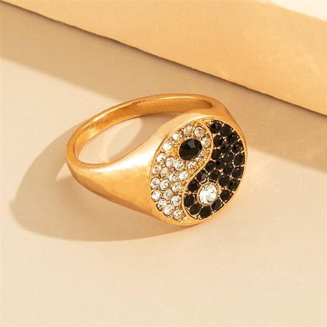 Eropa dan Amerika pribadi retro Yin dan Yang gosip penuh diamond cincin Wanita niche gaya