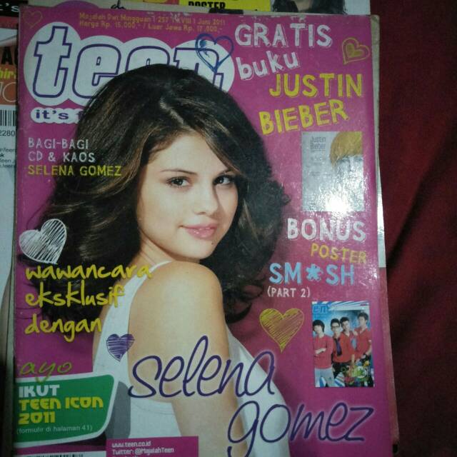 Tabloid Teen 2011