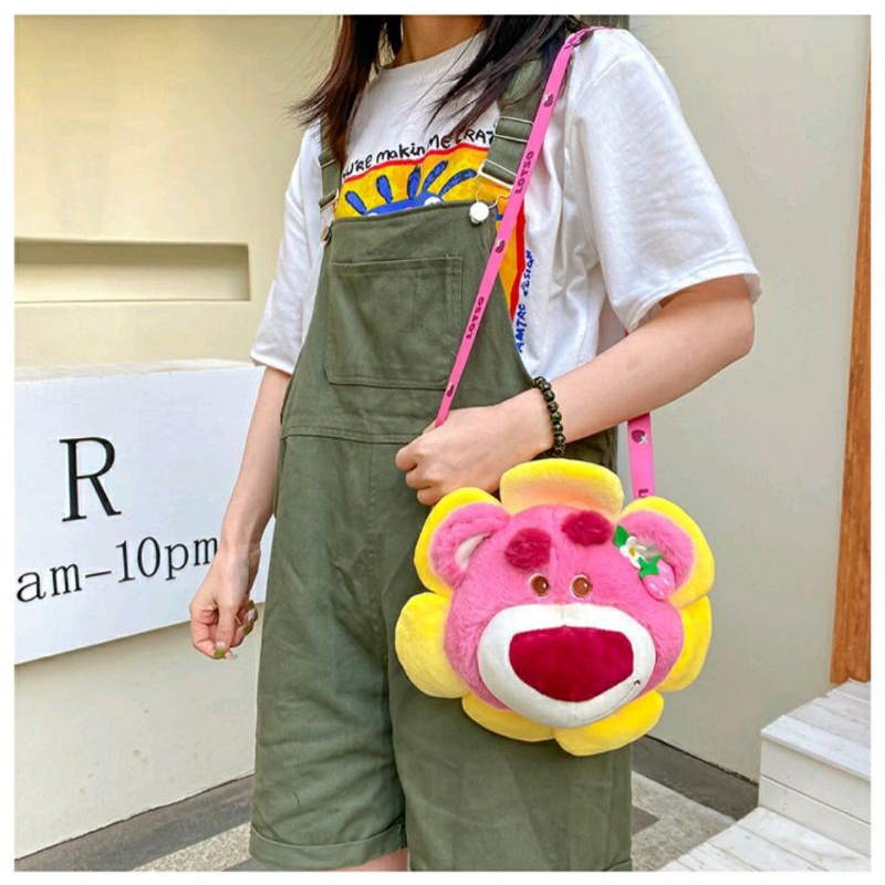 Tas Selempang Sling Bag Boneka Lotso Disney Karakter.