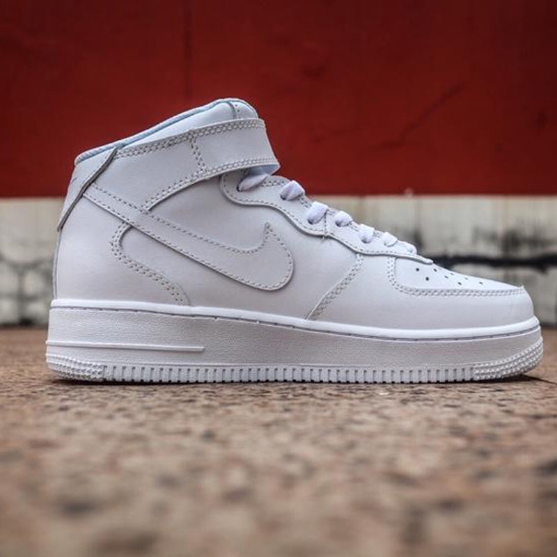 sepatu nike air force