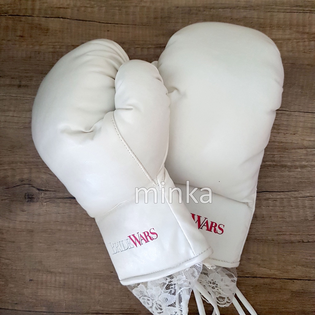 Boxing Gloves Lace Wanita Bride Wars Movie 20th Century Fox Official Merchandise Memorabilia Sarung 