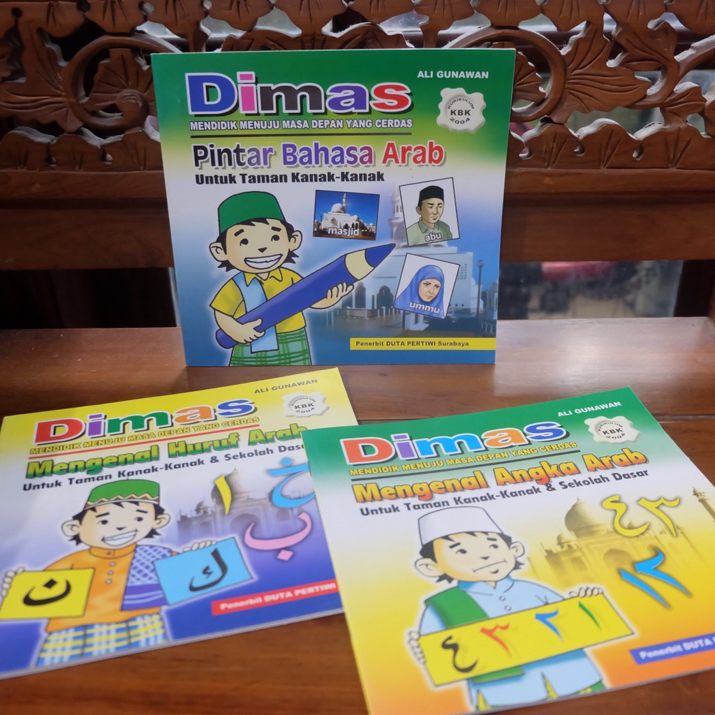 

DIMAS BAHASA ARAB - Buku Aktivitas Anak Pintar Bahasa, Angka, dan Huruf Arab Untuk TK Duta Pertiwi