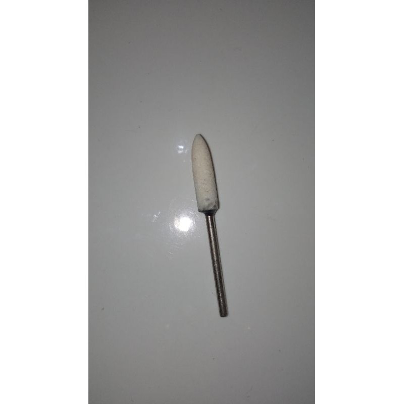 Lucite Hypersilver Small Round Stem