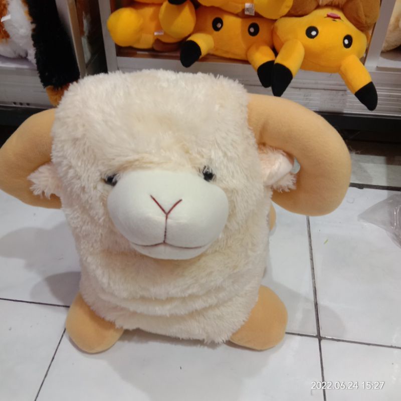 BONEKA KAMBING DOMBA BERTANDUK