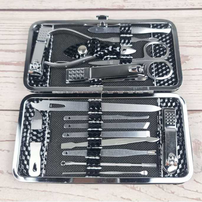 Set Perawatan Kuku PROFESIONAL SALON Manicure Pedicure Nail Art 16 in 1 kecantikan Makeup Make Up Manicure Nail Clipper Cutter Set Household Stainless Steel Ear Spoon Nail Clippers Manicure Tool Pedicure Nail Scissors 16/19