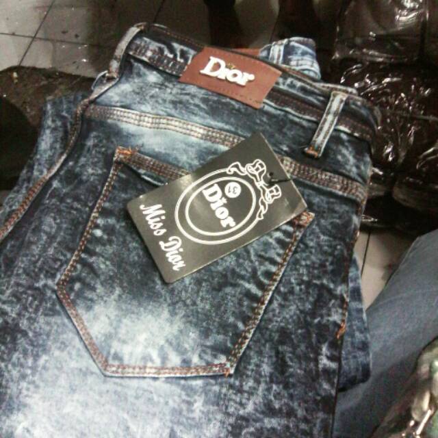 Jeans dior motif sembur big size