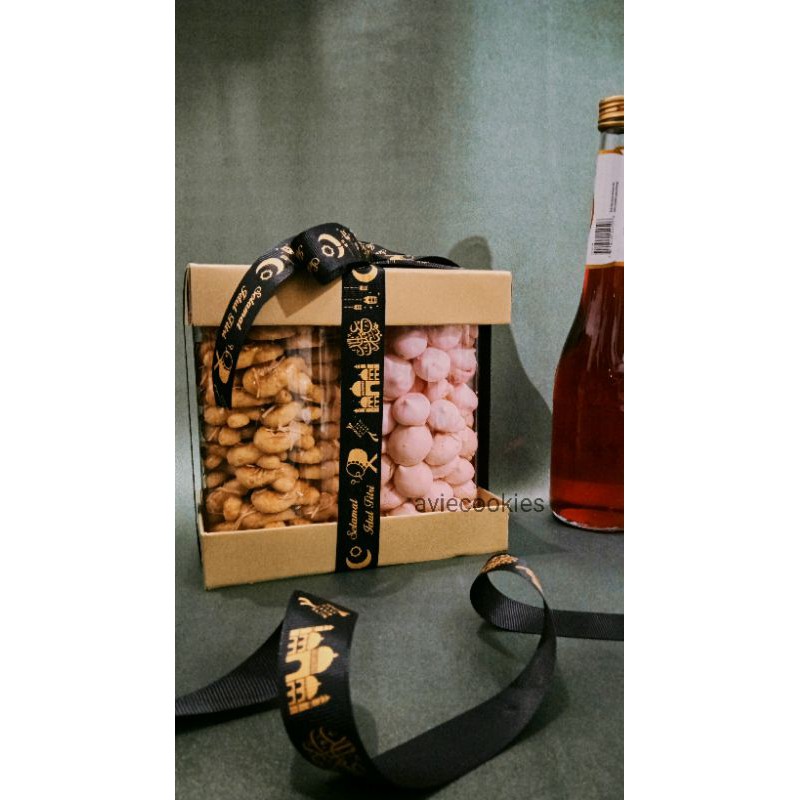 

Hampers Kue Kering