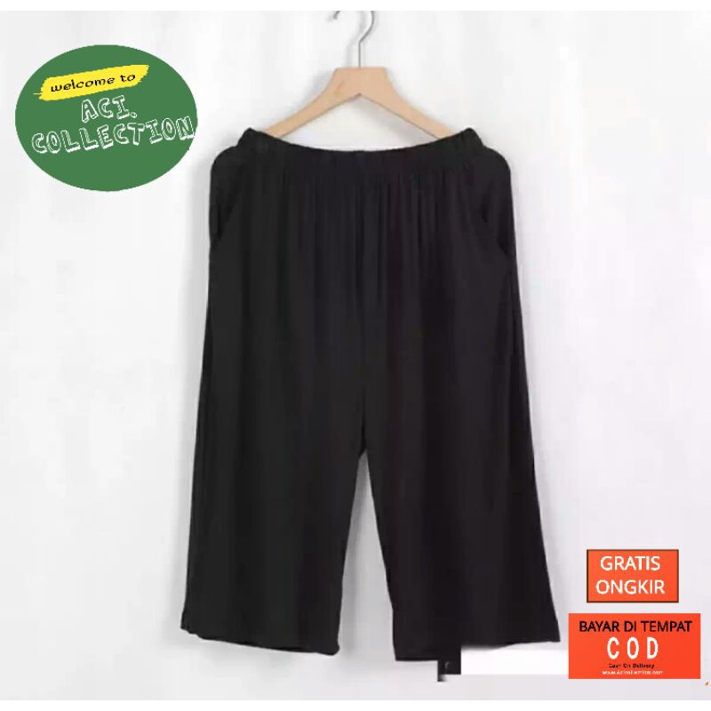 Celana Pendek Santai Harian Wanita / Short Daily Pants Untuk Di rumah / Celana Pendek Santai Wanita
