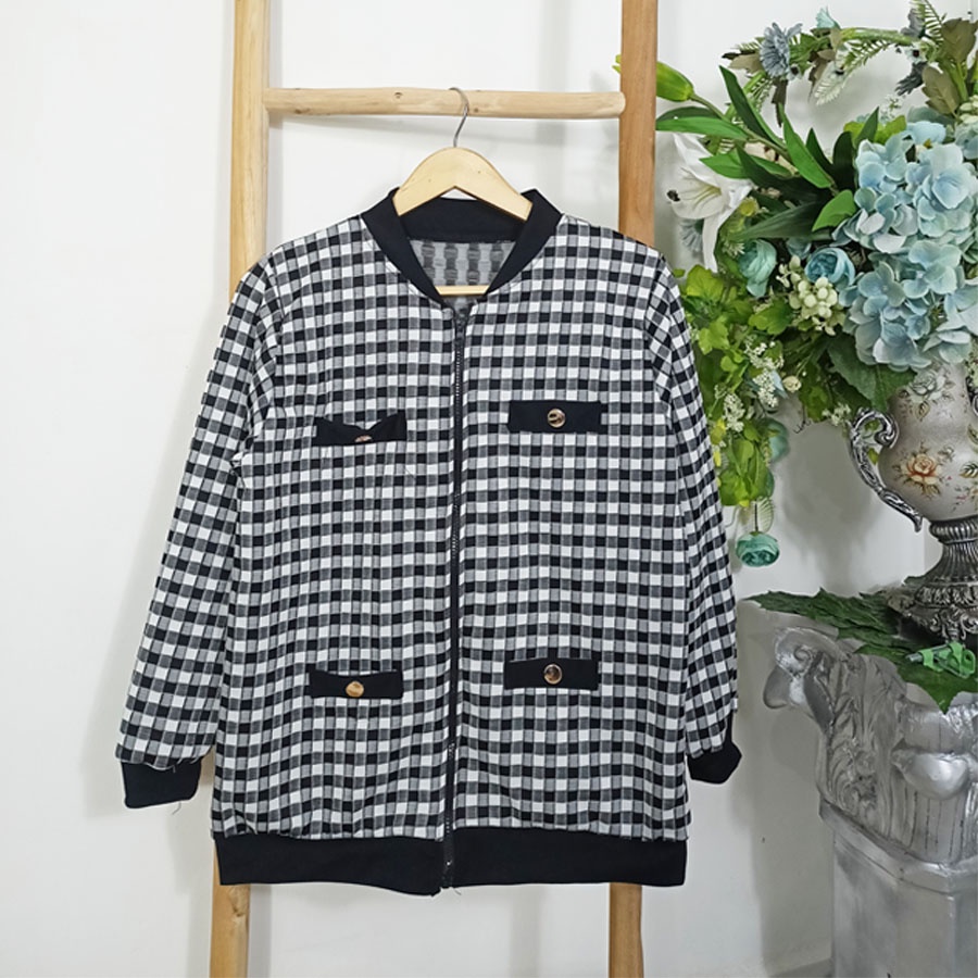 CARLINA JAKET KOTAK KEKINIAN