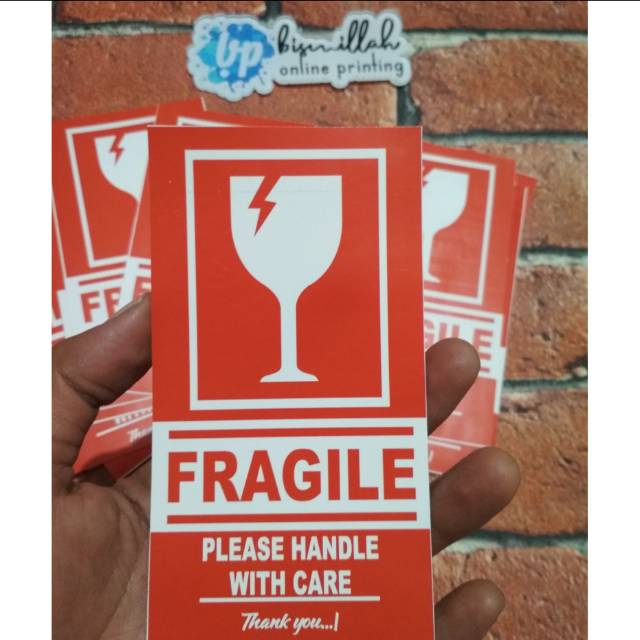 

Stiker FRAGILE uk. Besar 10,3 cm x 5,5 cm