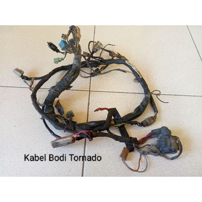 Kabel bodi suzuki tornado gs gx original
