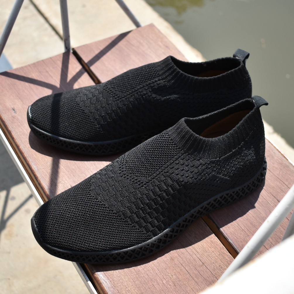 Leander Fulll Black Sepatu Sneakers PK OG Lari Knit Knitted Rajut Original Footwear | FORIND x Volve