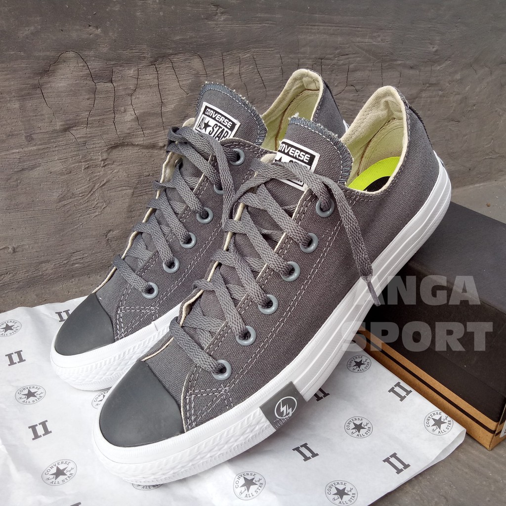 SEPATU PRIA CONVERSE X UNDEFEATED ALL STAR HITAM PUTIH SEPATU CASUAL SEKOLAH PREMIUM MADE IN VIETNAM