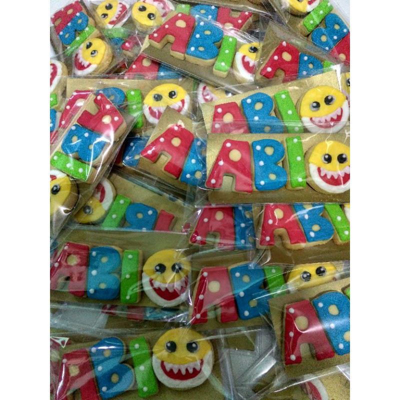 

tambahan pita dan alas untuk cookies nama