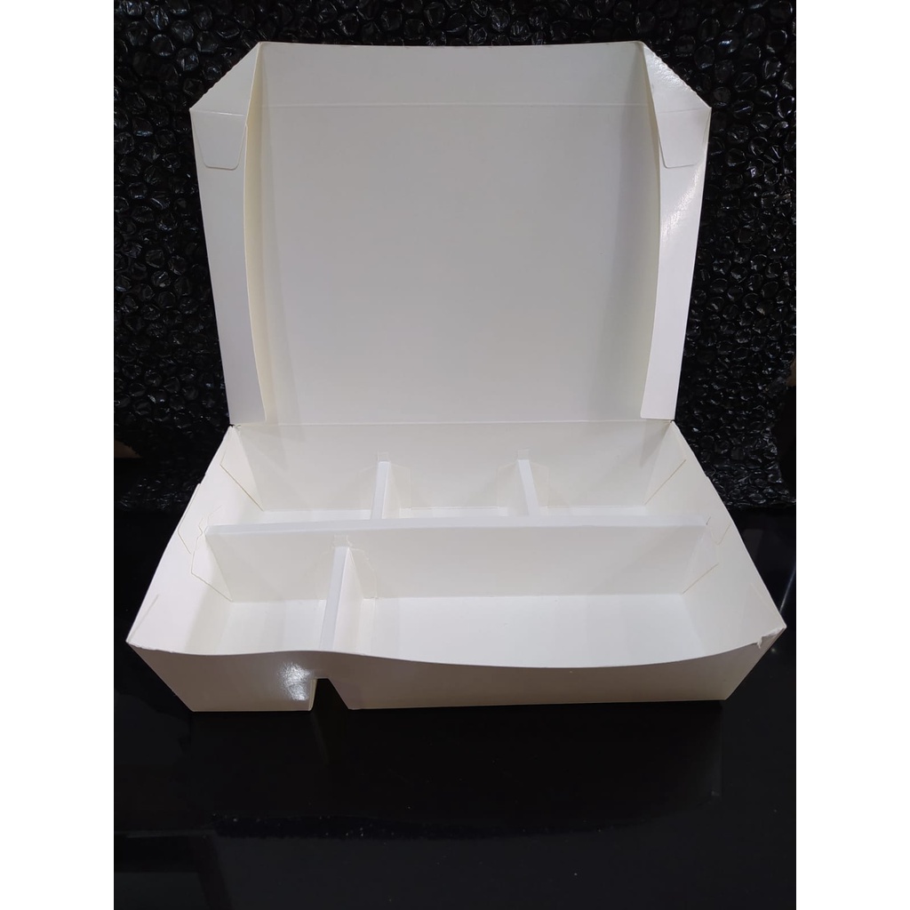 Lunch box sekat 5 / ergopak ( gojek & grab )