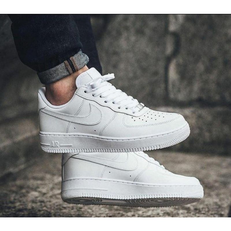 sepatu Nike putih  Sepatu Pria,/Wanita Unisex