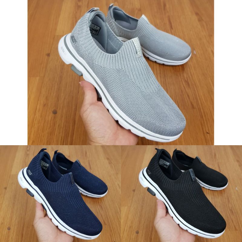 SEPATU WANITA/SKECHERS GOWALK 5 ENLIGHTEN/SKECHERS WANITA/SLIP ON WANITA/SKECHERS GOWALK 5/SKECHERS