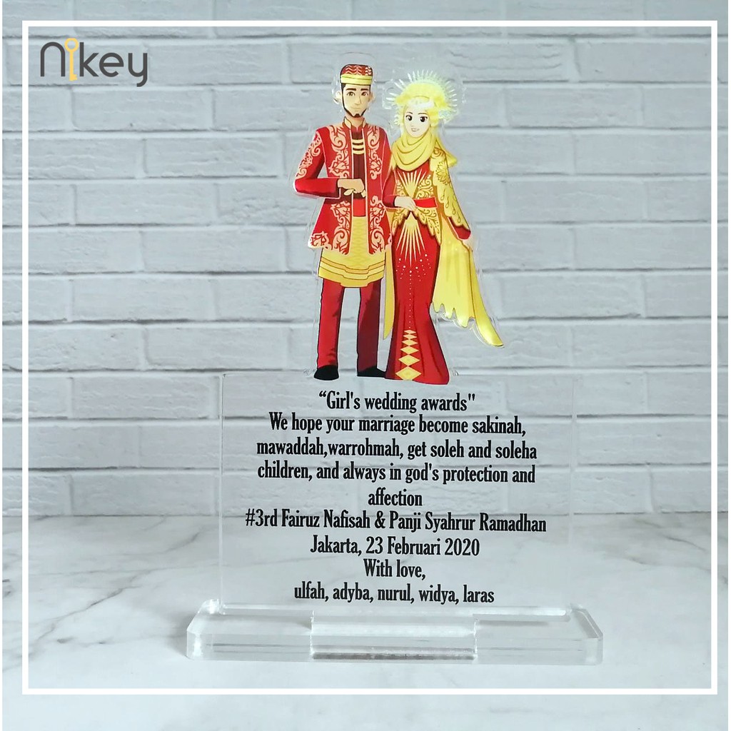 Kado Pernikahan Unik Standee Akrilik Custom