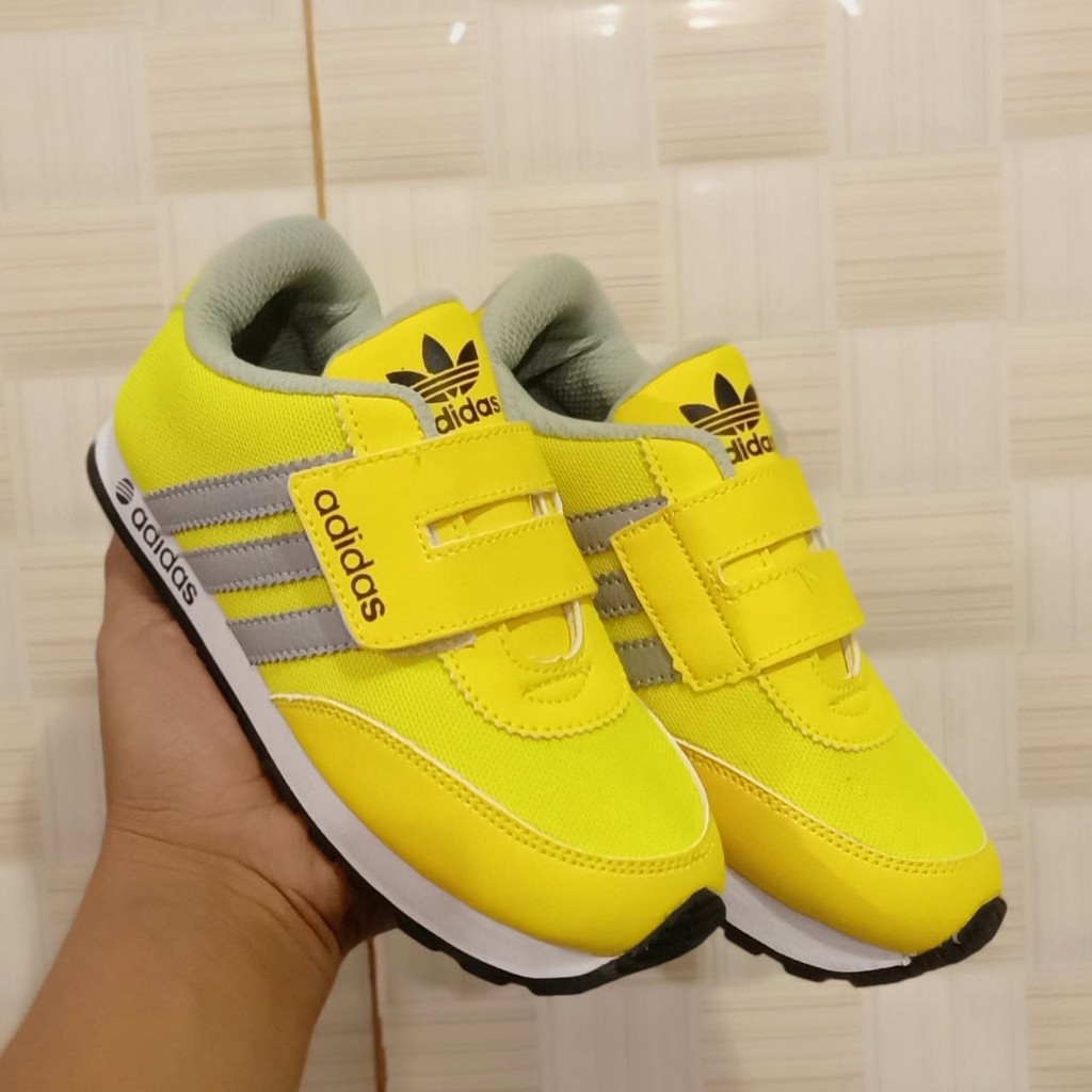 Sepatu anak Sneakers fashion casual terbaru Kuning sekolah running murah laki laki &amp; perempuan!!COD