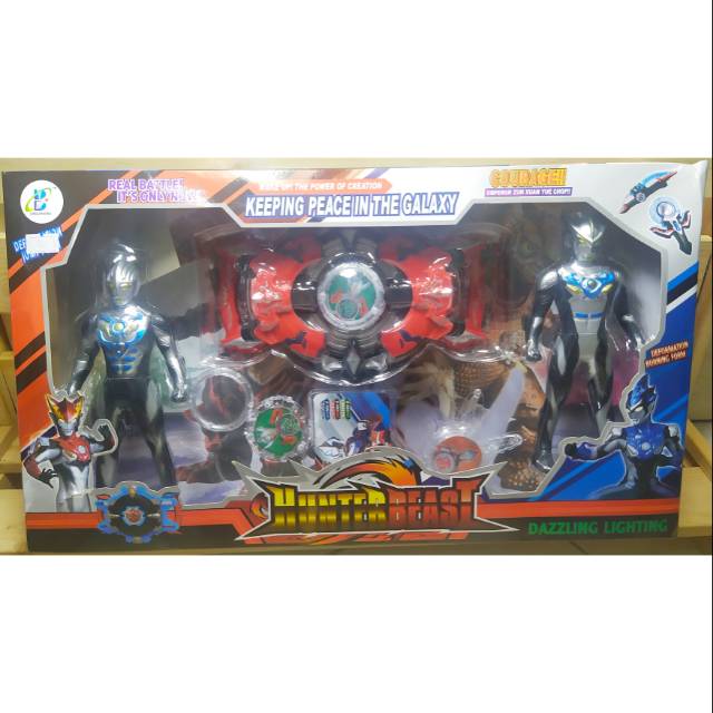 Mainan ultraman senjata