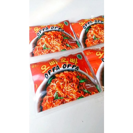 Ramyeon Saus Gochujang | Ramyun Ramen Mie Instan Korea | Ramyeon Tteokbokki Ramyeon Halal Termurah | Ramen Saus Pedas Korea | Ramyun Oppa Noodle Korean |  Ramen Korea Jepang Pedas | Spicy Noodle Ramyeon Ramyun | Gochujang Ramyeon Halal Lezat Asli Korea