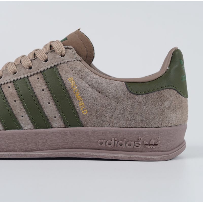 Sepatu Adidas Broomfield Raw Khaki