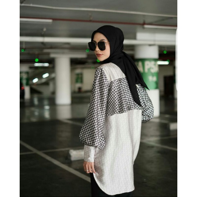 Mono Shirt-Khaki-black(VanillaHijab)