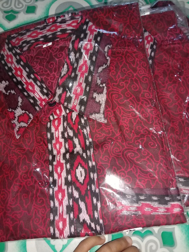 Batik Couple Terlaris Termurah, Bisa Pisah Pisah Hanya Di Shopee