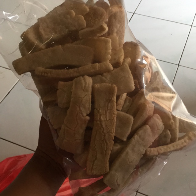 

Kerupuk panjang