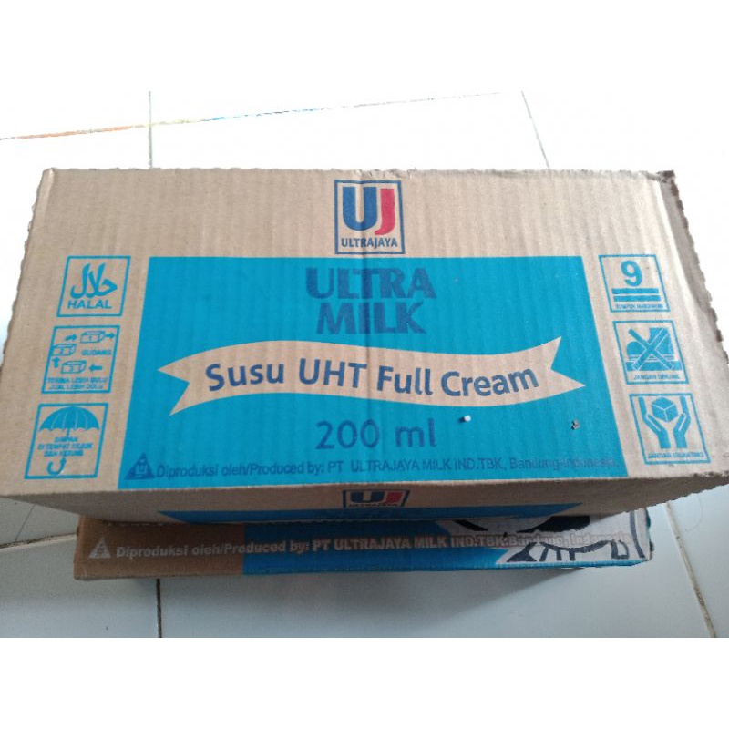 

Ultra Milk Susu Uht Full Cream 200ml ( 1 Karton isi 24 Pcs )