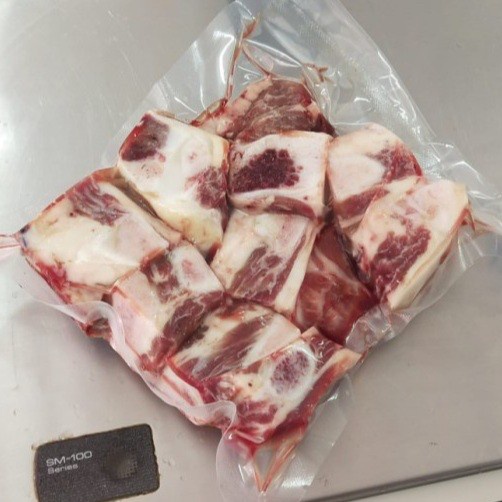 

Tulang Sop / Tulang Jando / Tulang Iga Muda Sapi / Brisket Bone Sapi Import Australia