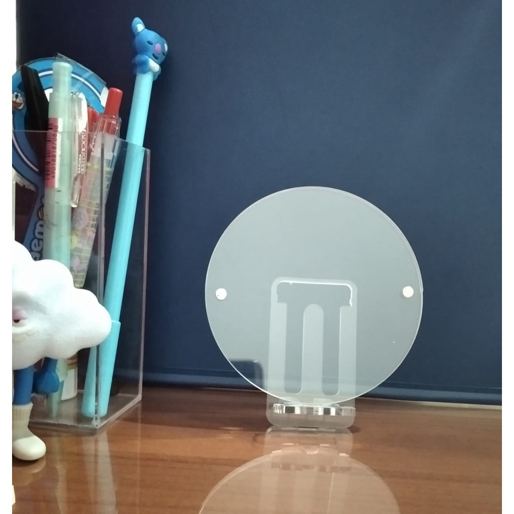 Frame Akrilik Magnet Bulat D.16cm