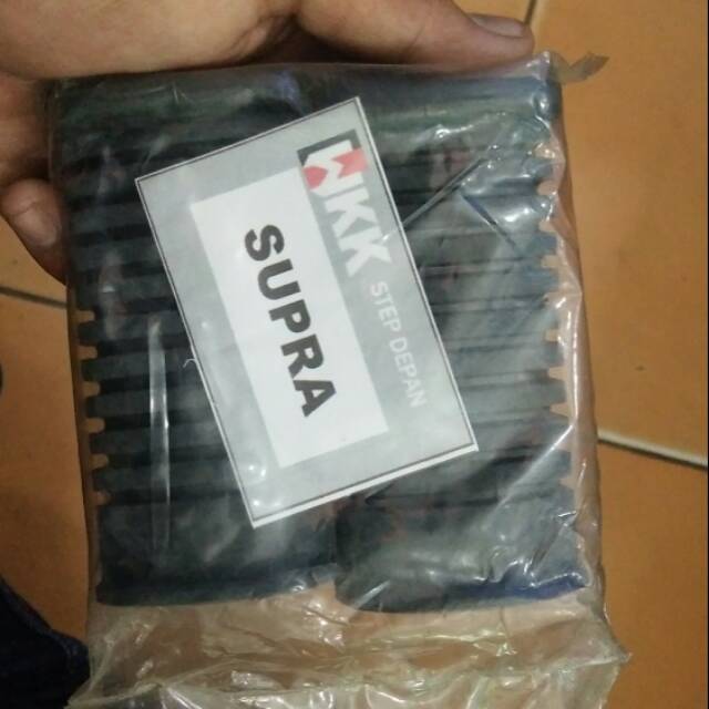 Step depan motor supra